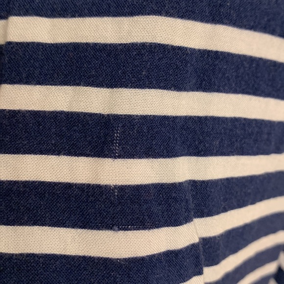 Blue striped sleeveless top - Picture 10 of 12